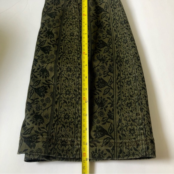 Free People EUC Mini Skirt Size 6 - Picture 5 of 16